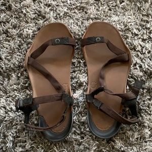 Xero sandals size W9 color brown.